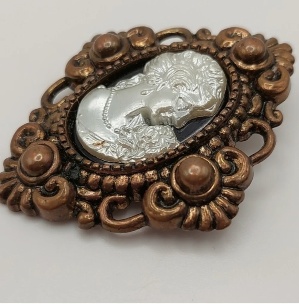 Vintage Plastic Cameo Button Bronze, Black, White